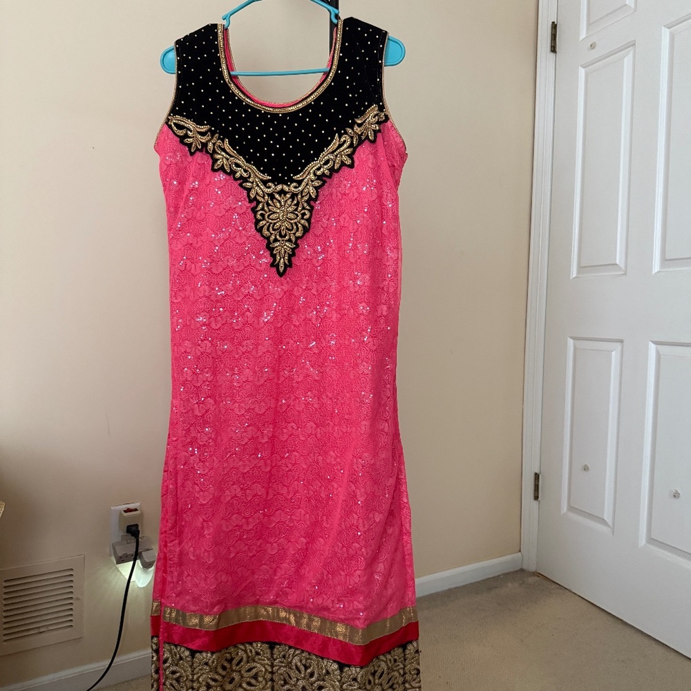 Indian party wear - exclusive boutique design for a grand occasion